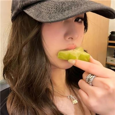 柏婷娜小姐国语